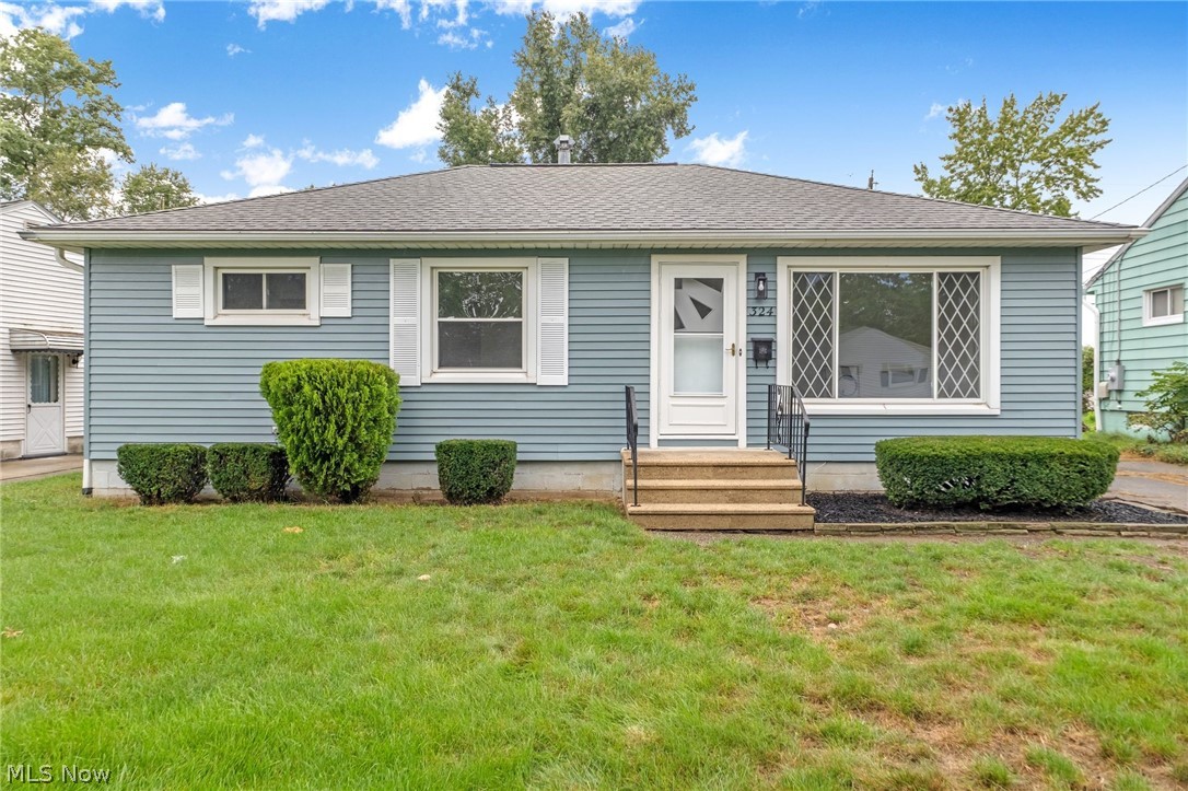 324 Lynn Drive Cuyahoga Falls OH 44221