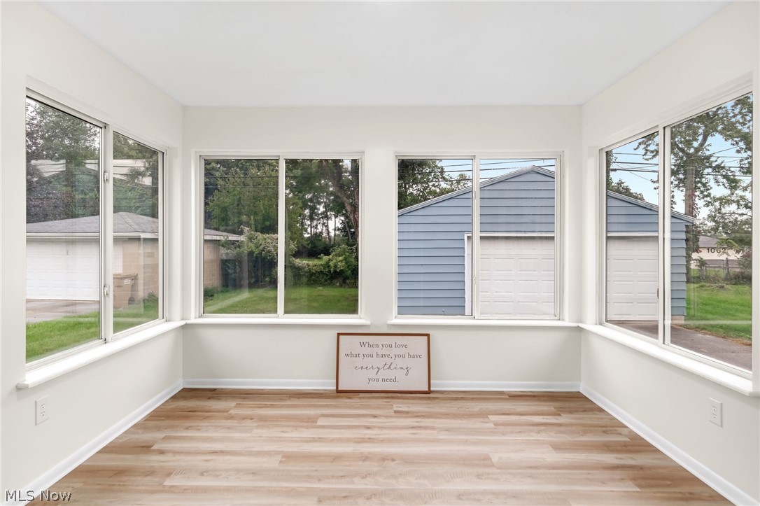 324 Lynn Drive Cuyahoga Falls OH 44221