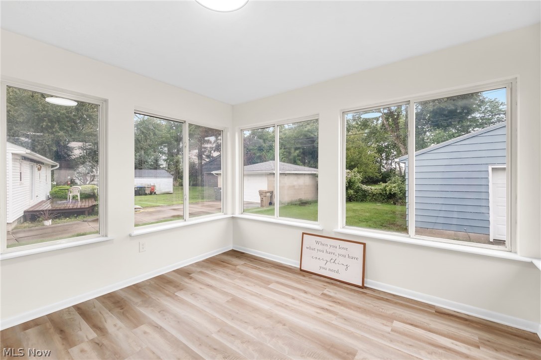 324 Lynn Drive Cuyahoga Falls OH 44221