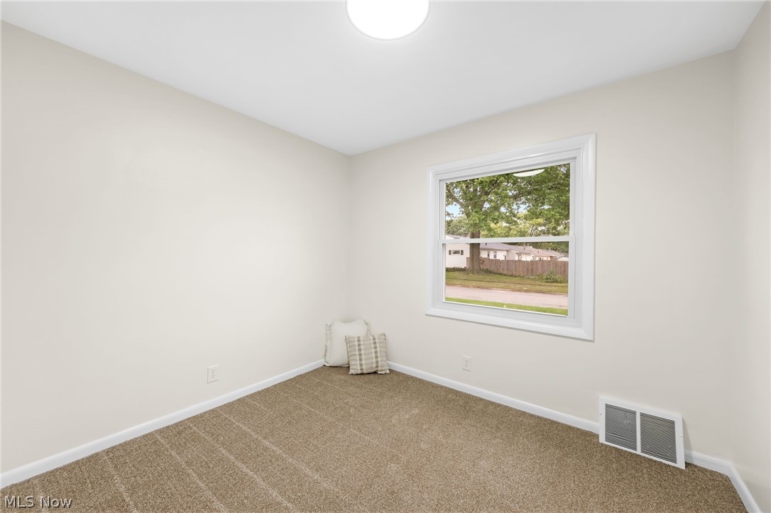 324 Lynn Drive Cuyahoga Falls OH 44221