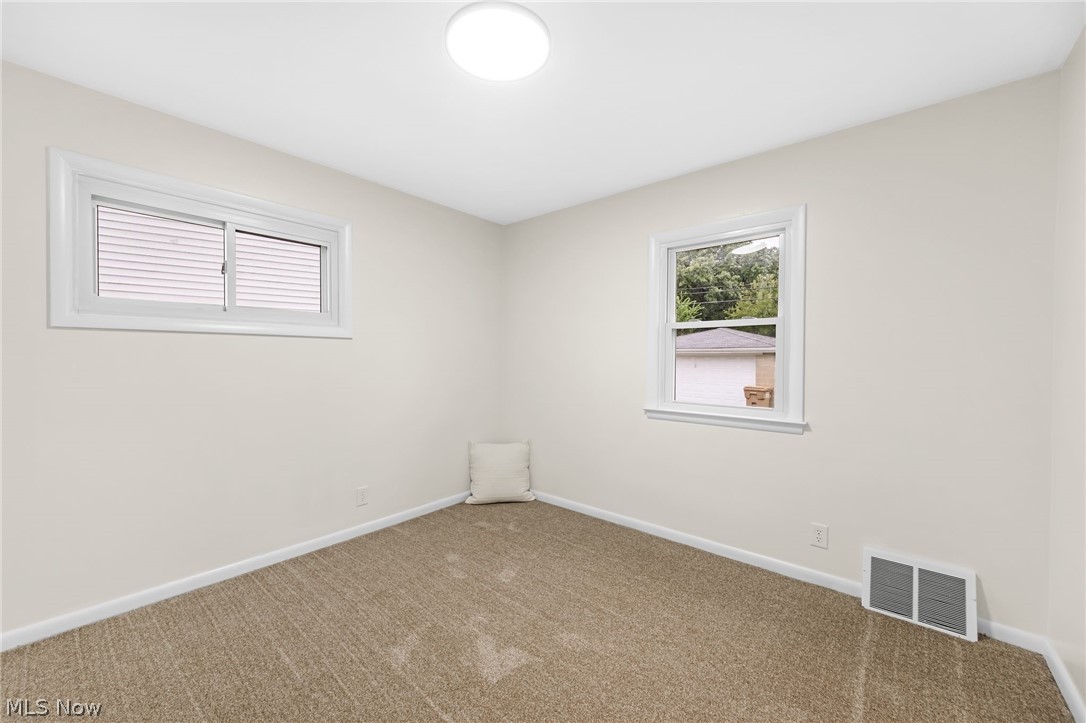 324 Lynn Drive Cuyahoga Falls OH 44221