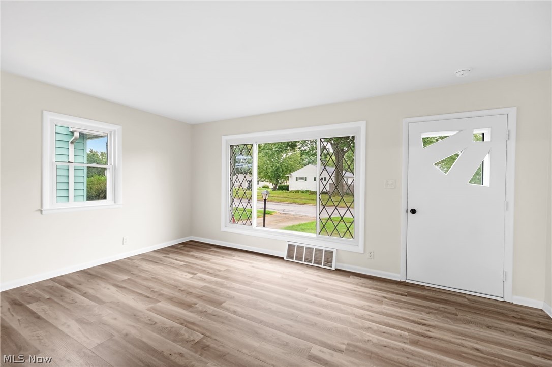 324 Lynn Drive Cuyahoga Falls OH 44221