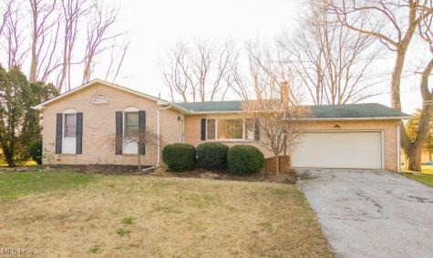 1934 Whitewood Drive Madison OH 44057