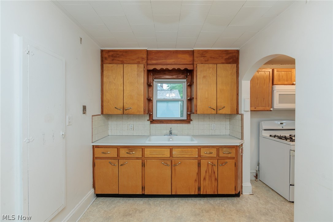 983 Dan Street Akron OH 44310