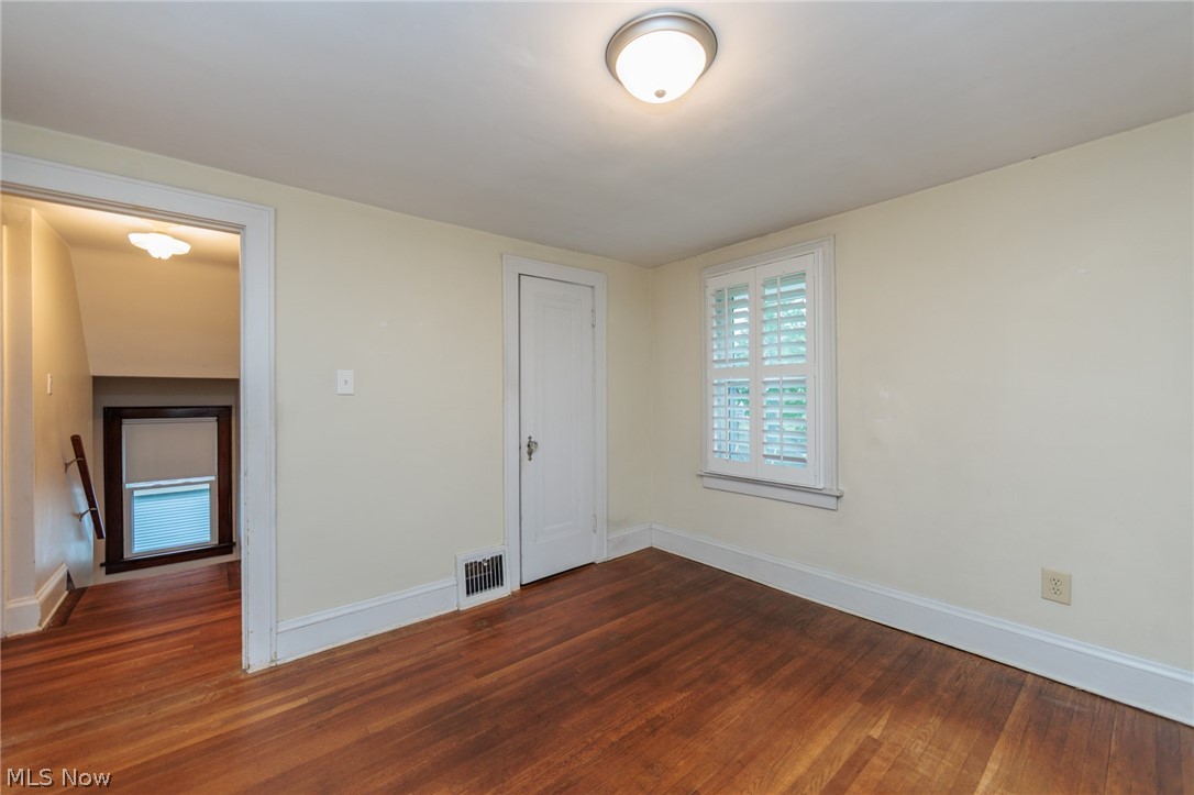 983 Dan Street Akron OH 44310