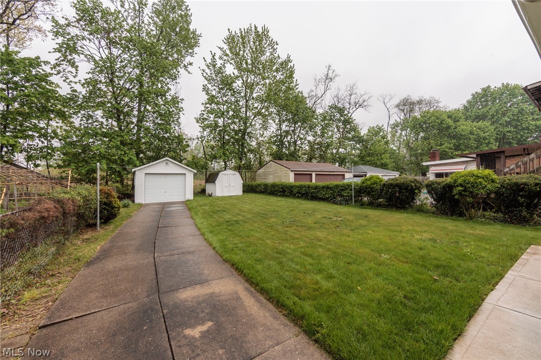 983 Dan Street Akron OH 44310