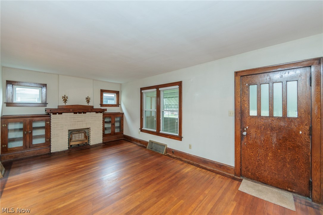 983 Dan Street Akron OH 44310