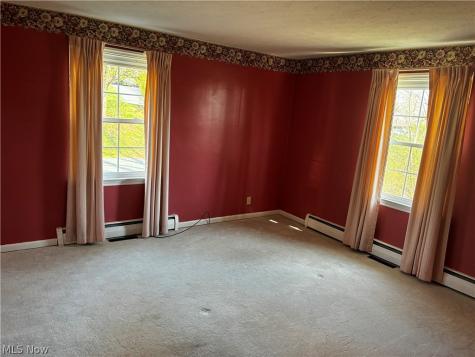 118 Hillcrest Drive Marietta OH 45750
