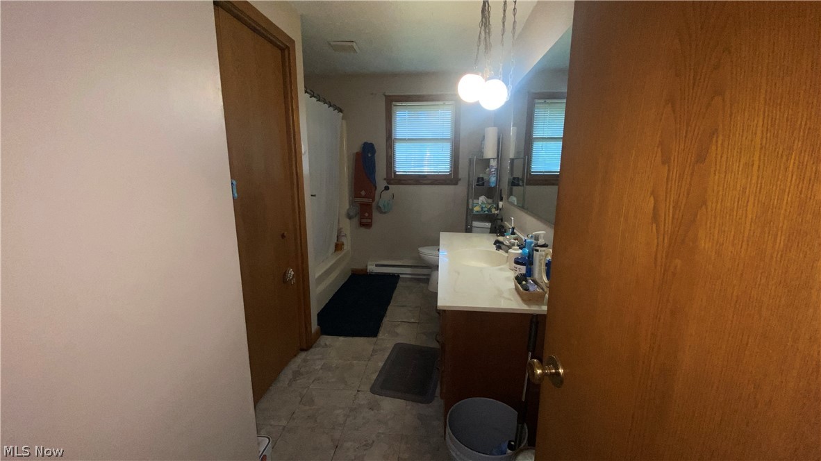 1326 Barclay Messerly Road Leavittsburg OH 44430