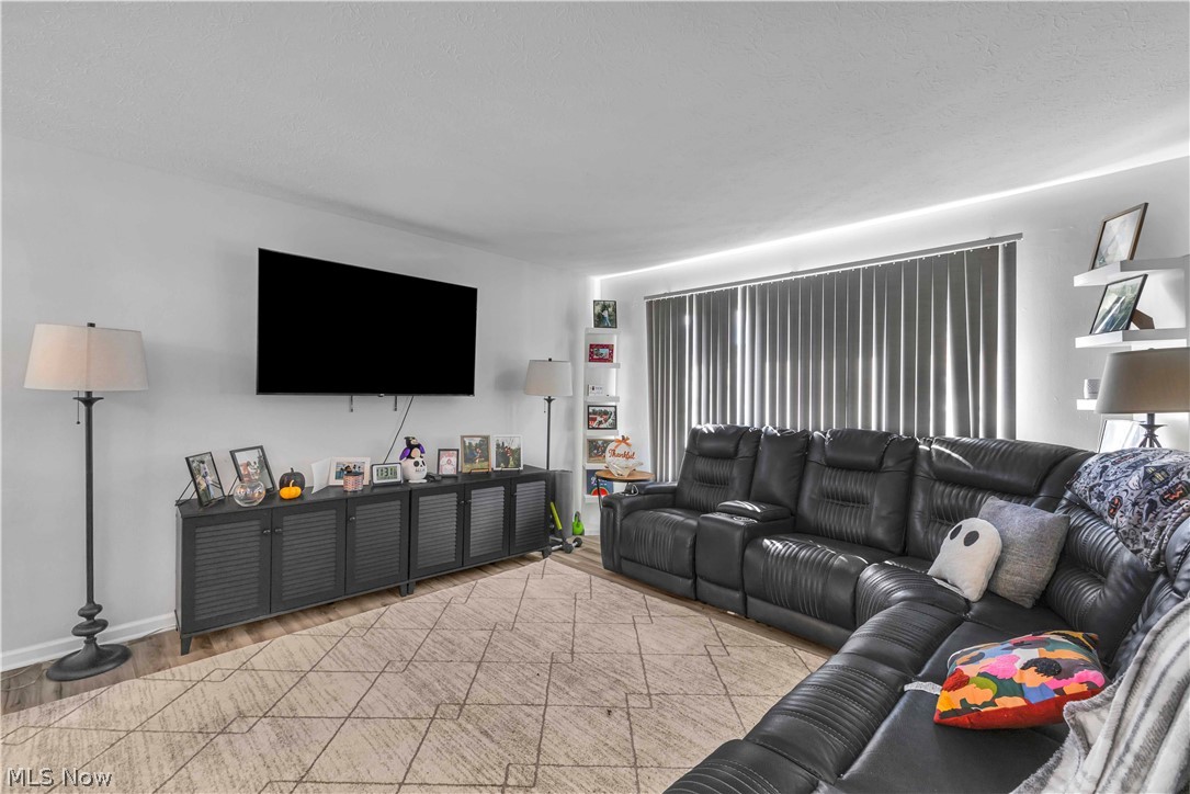24611 Ridgeline Drive Bedford Heights OH 44146