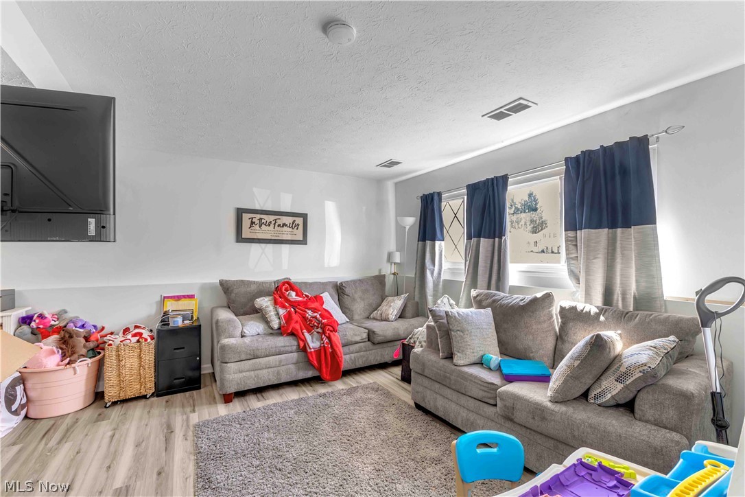 24611 Ridgeline Drive Bedford Heights OH 44146