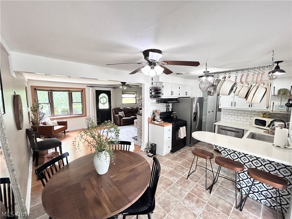 6160 Thistlewood Drive Mentor OH 44060