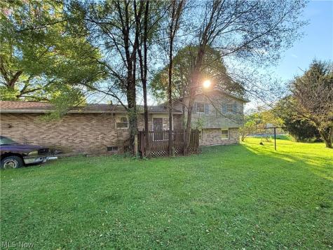 10715 Orrville Street NW Massillon OH 44647