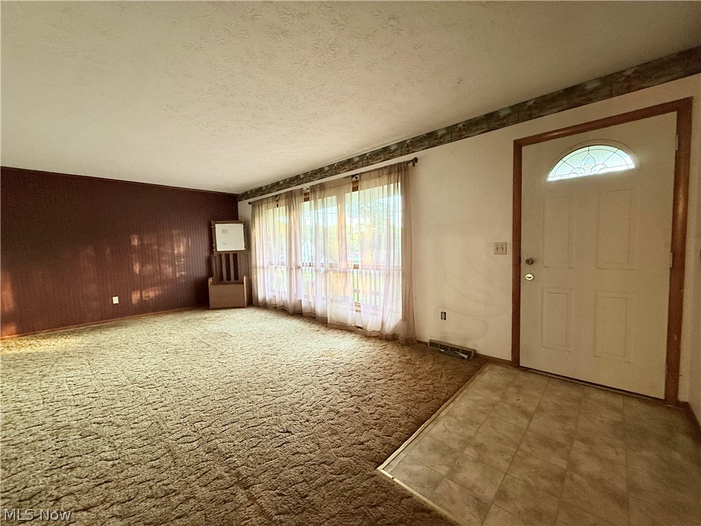 10715 Orrville Street NW Massillon OH 44647