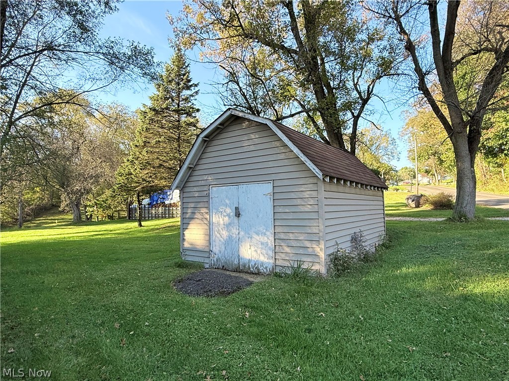 10715 Orrville Street NW Massillon OH 44647