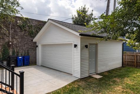 1382 W 59th Street Cleveland OH 44102