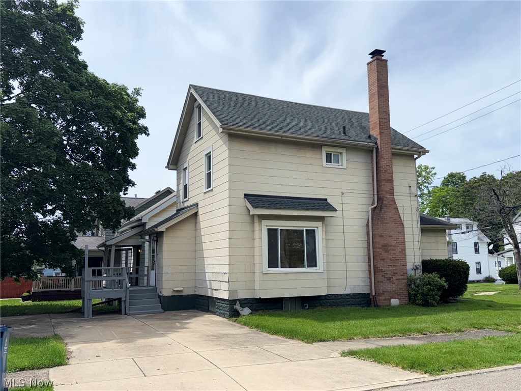 85 Smithsonian Street Girard OH 44420