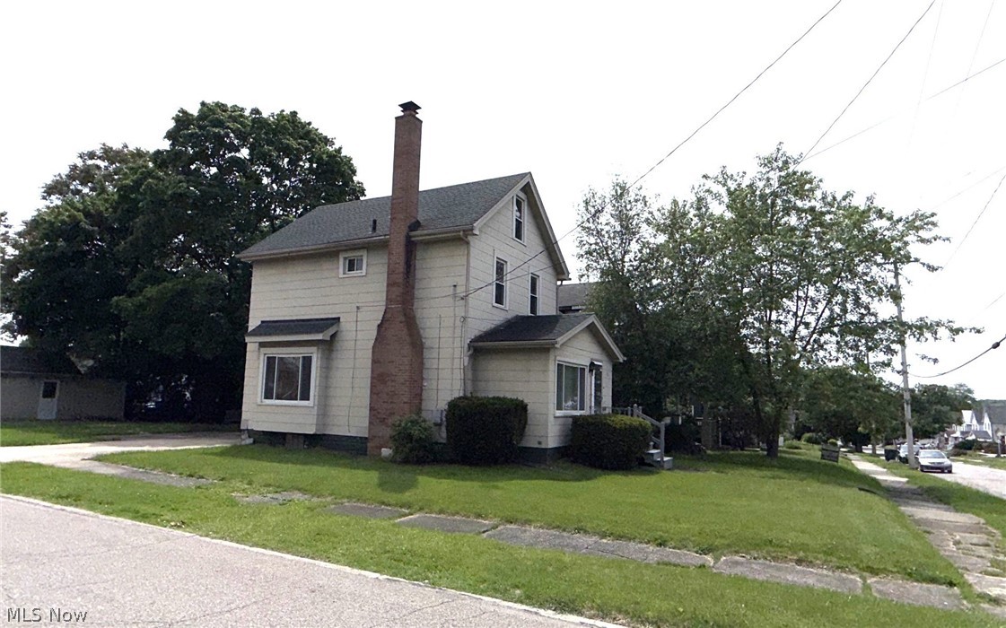 85 Smithsonian Street Girard OH 44420