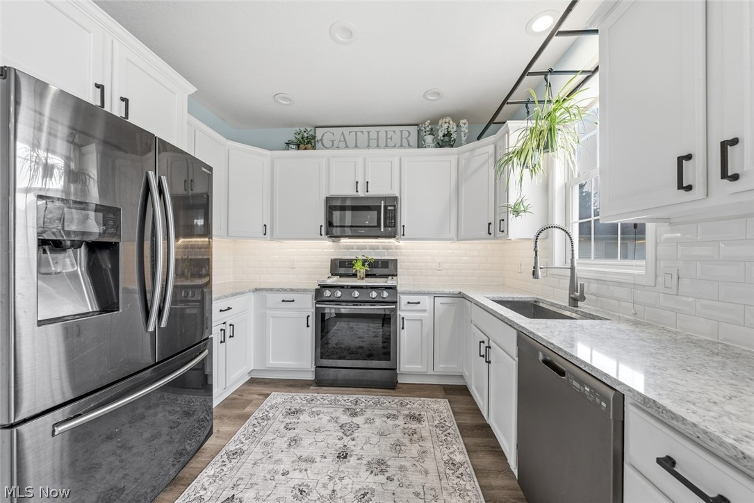 9387 Victoria Lane North Ridgeville OH 44039
