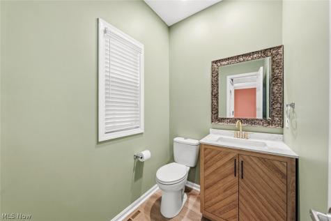 9387 Victoria Lane North Ridgeville OH 44039