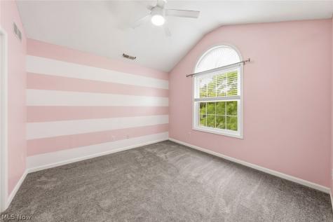 9387 Victoria Lane North Ridgeville OH 44039