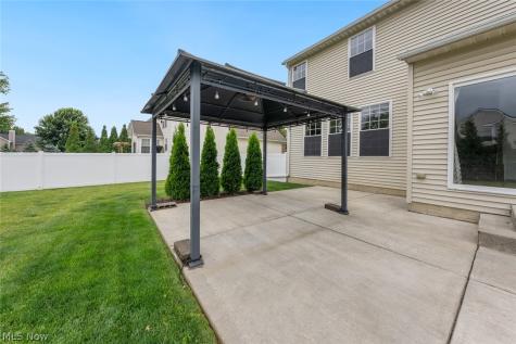 9387 Victoria Lane North Ridgeville OH 44039