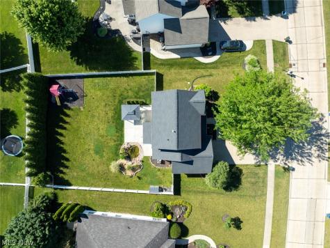 9387 Victoria Lane North Ridgeville OH 44039