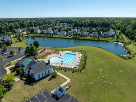 9387 Victoria Lane North Ridgeville OH 44039