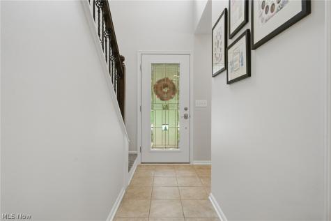 10376 Lake Meadows Drive Strongsville OH 44136