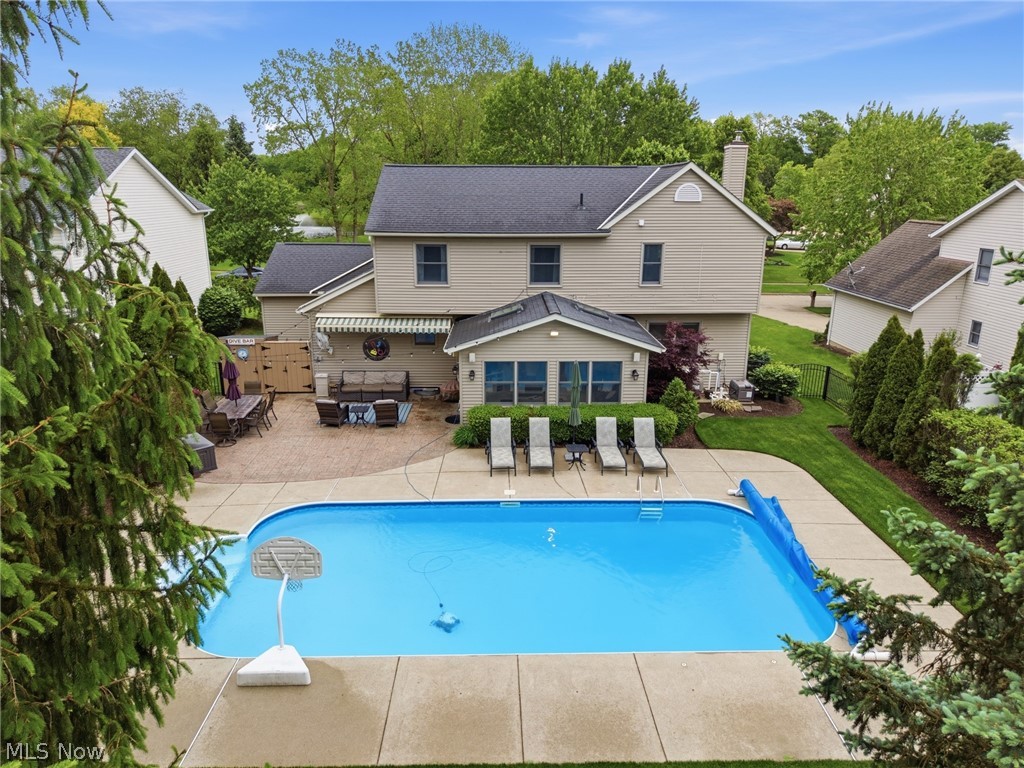 10376 Lake Meadows Drive Strongsville OH 44136