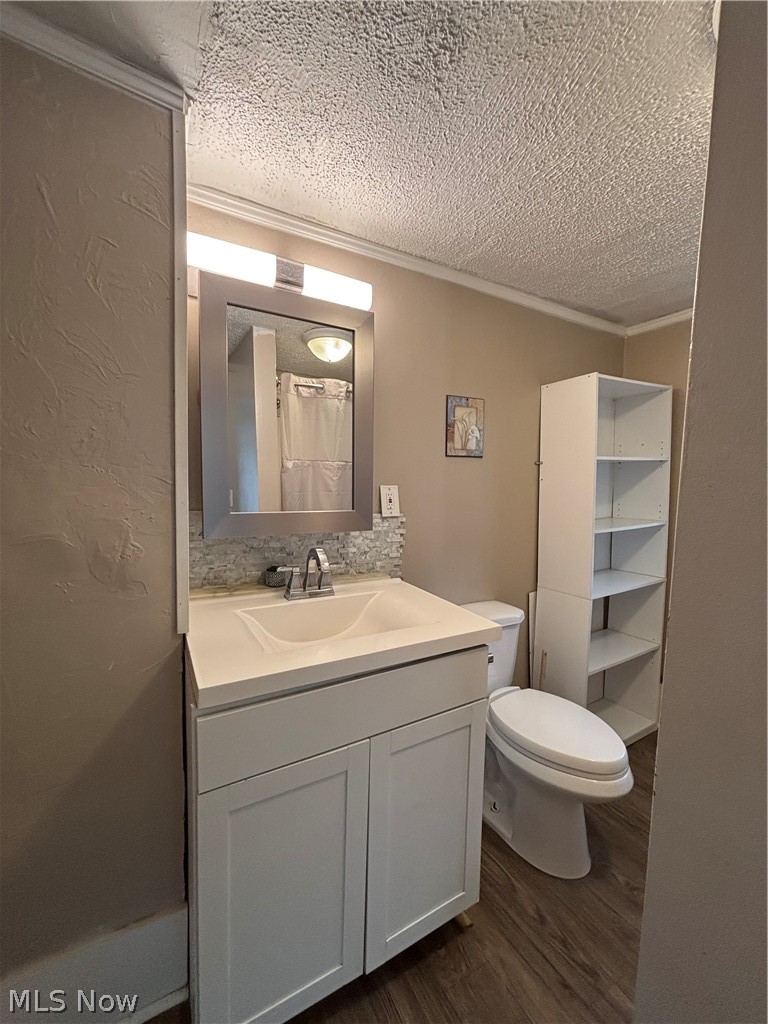 364 Ira Avenue Akron OH 44301