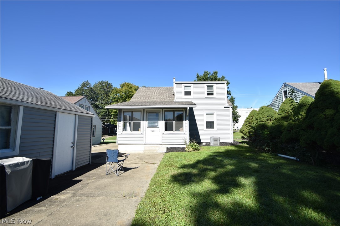 616 Poland Avenue Struthers OH 44471