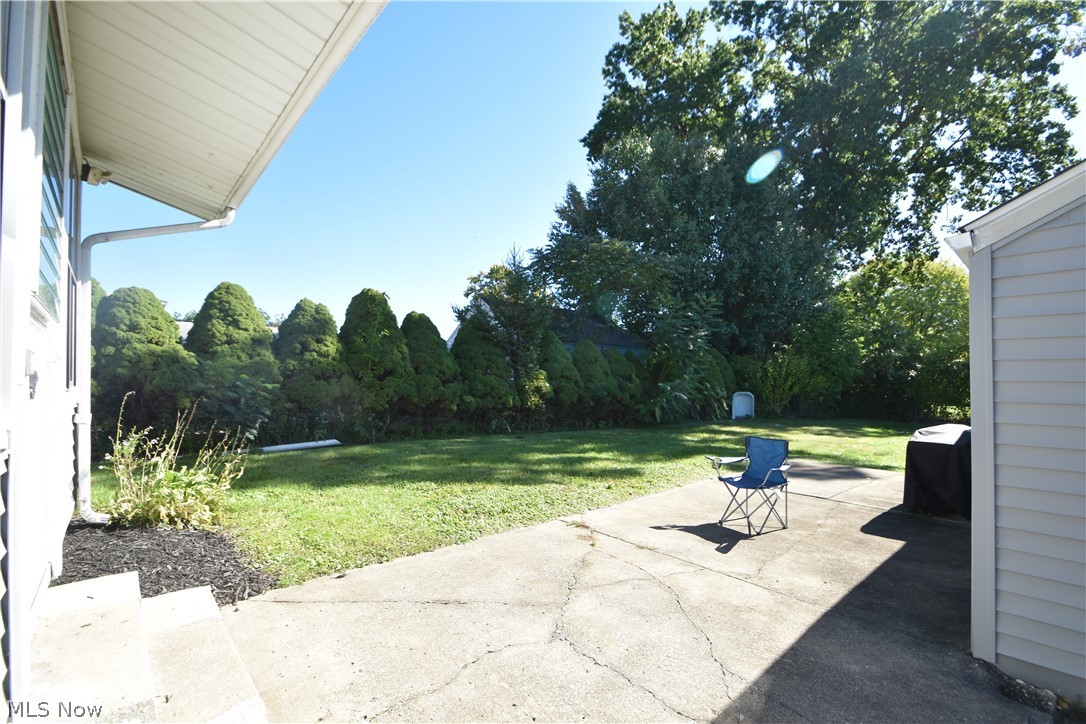 616 Poland Avenue Struthers OH 44471