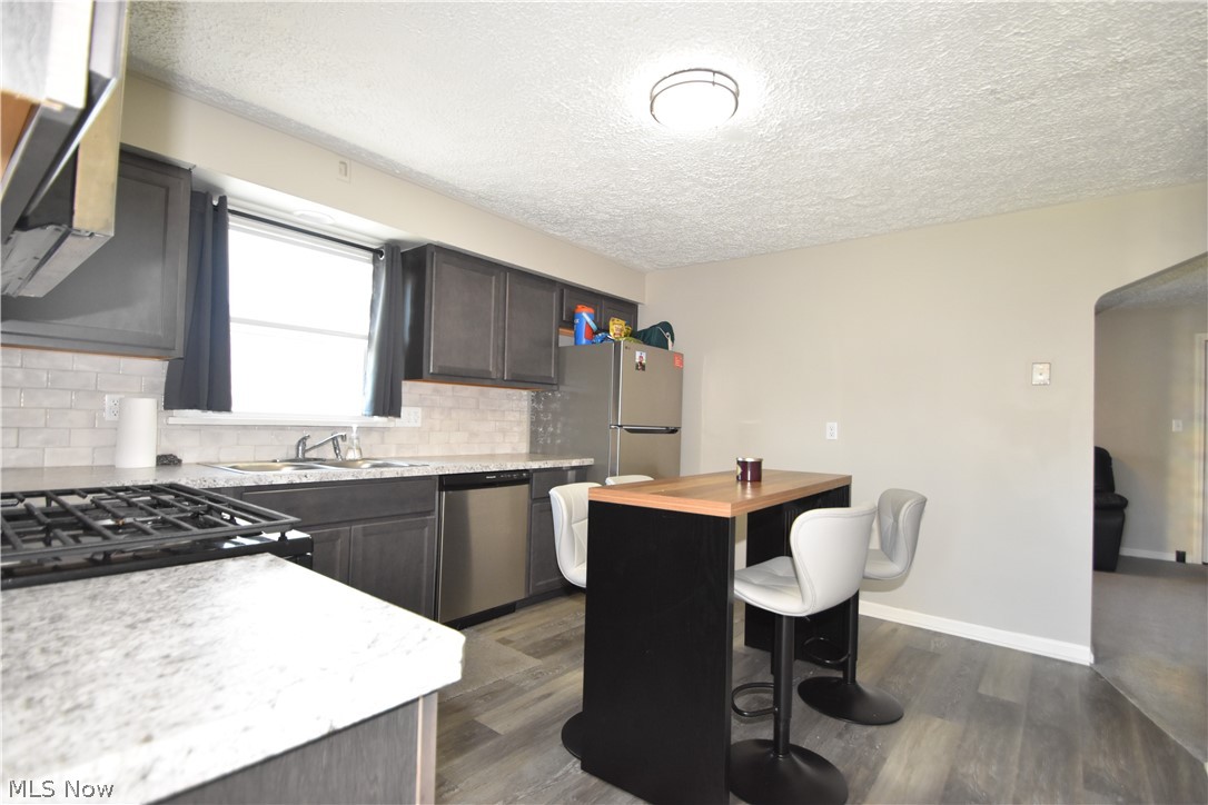 616 Poland Avenue Struthers OH 44471