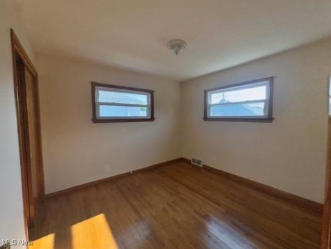 701 E 315th Street Willowick OH 44095