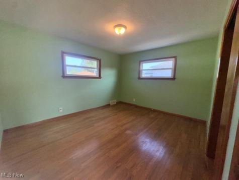 701 E 315th Street Willowick OH 44095