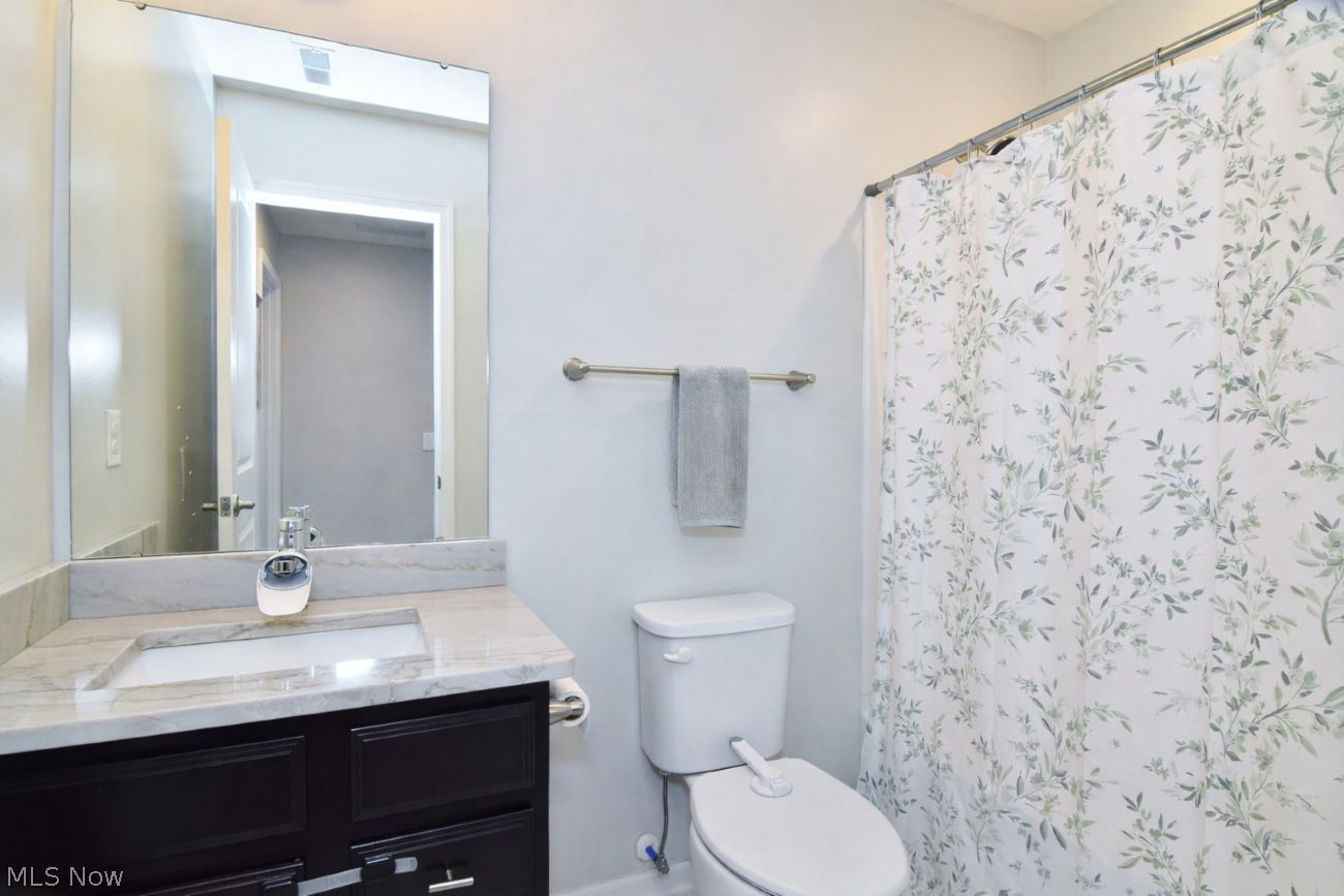 10352 Fox Hollow Circle Twinsburg OH 44087