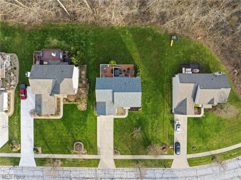 313 Wilmington Drive Broadview Heights OH 44147