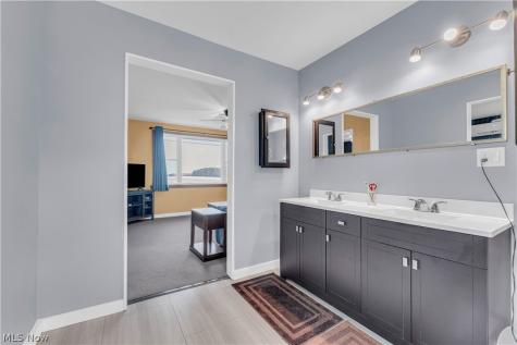 2041 Prospect Road New London OH 44851