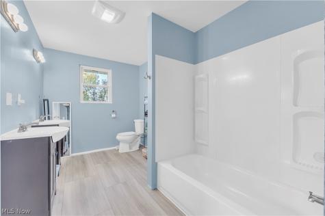 2041 Prospect Road New London OH 44851