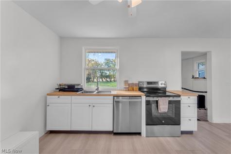 2041 Prospect Road New London OH 44851