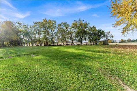 2041 Prospect Road New London OH 44851