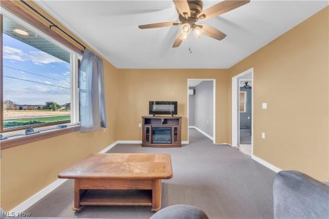 2041 Prospect Road New London OH 44851