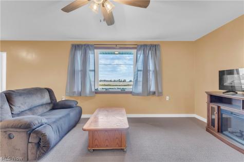2041 Prospect Road New London OH 44851