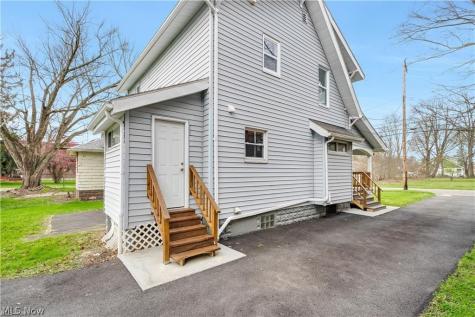 3131 Hudson Avenue Youngstown OH 44511