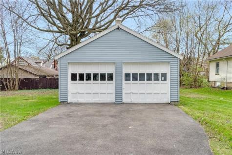 3131 Hudson Avenue Youngstown OH 44511