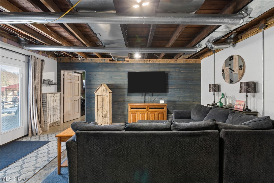 29395 Beitler Road Dennison OH 44621