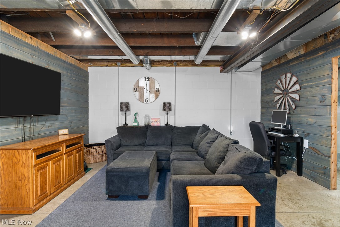 29395 Beitler Road Dennison OH 44621