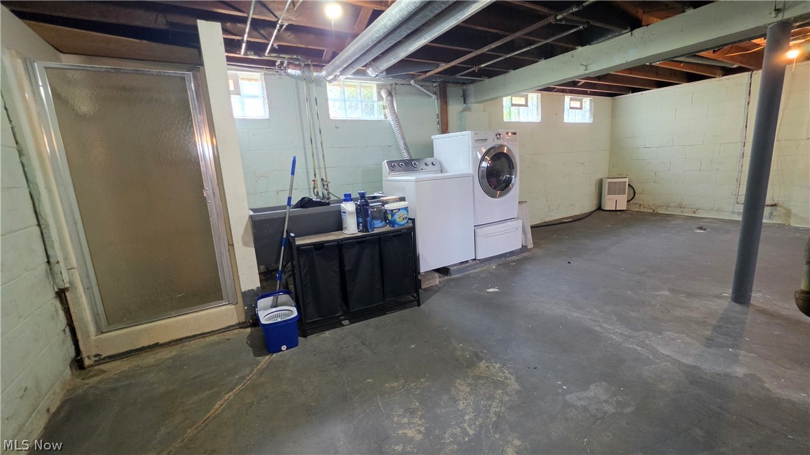 1328 Myrtle Avenue Ashtabula OH 44004