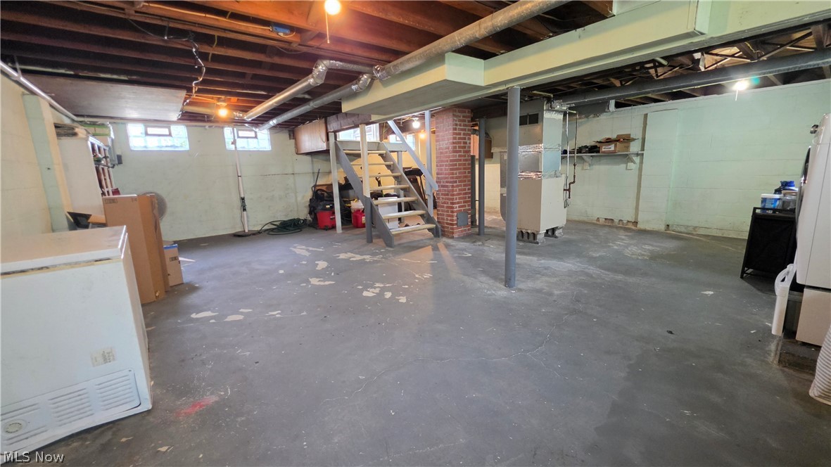 1328 Myrtle Avenue Ashtabula OH 44004